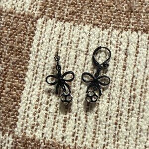 Betsey Johnson Black Bow lever back Earrings with Rhinestones